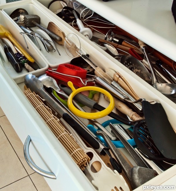 Kitchen drawer